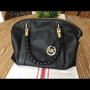 Michael Kors Naomi Satchel